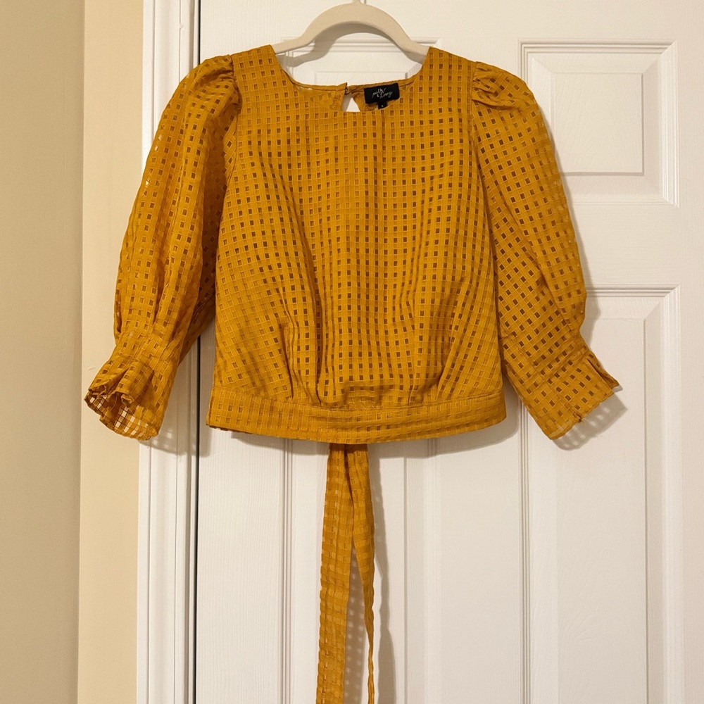 Stylish Yellow Puff Sleeve Blouse